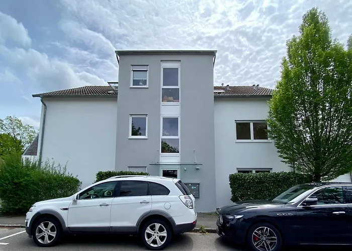 4 Zimmer Apartment, 125 Qm, Ruhig Und Zentrumsnah, Max 5 Pers, Dachterasse, Garage, 1000 Mbit
